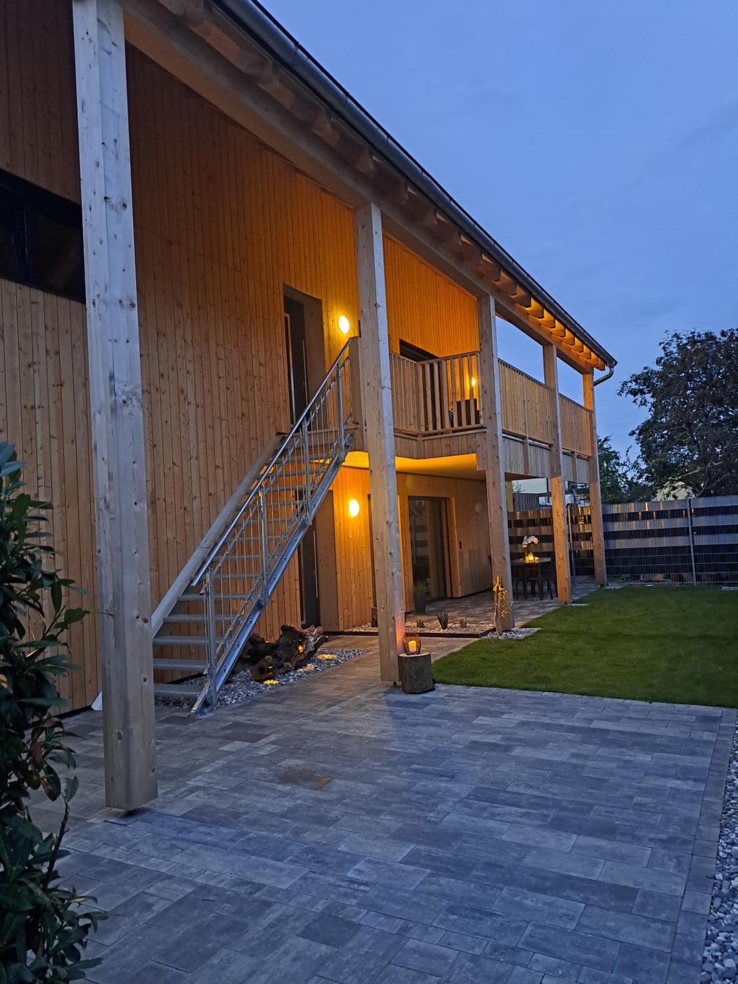 Ferienhaus Und Ferienappartements Brunner Хехст Екстер'єр фото
